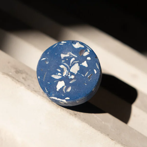 Bouton Loar Bleu